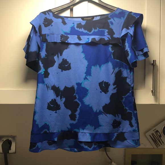 Banana Republic Tops - Banana Republic floral top